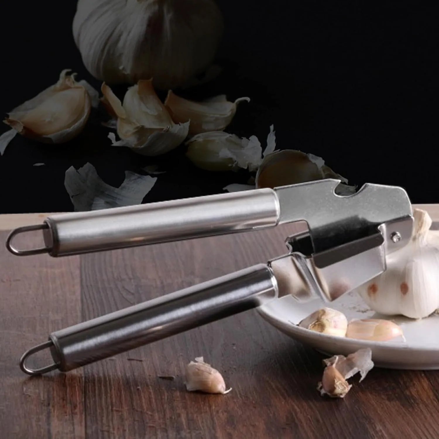 Best Garlic Press with Cleaning Brush – 18/10 Stainless Steel Garlic Crusher & Mincer | Heavy-Duty Ginger Tool